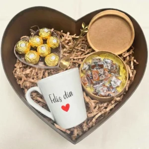 Box dulce con presentación premium y opción de personalizar tarjeta con logo o mensaje corporativo.